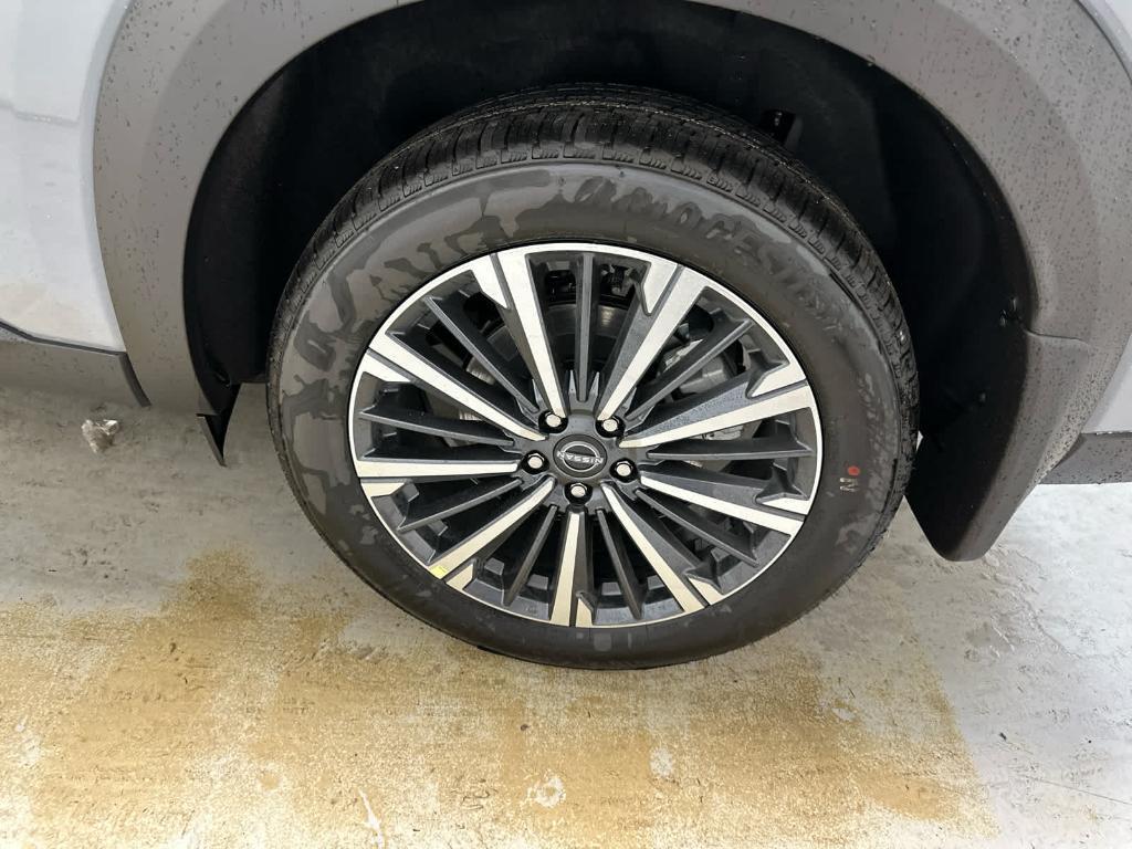new 2026 Nissan Pathfinder car, priced at $52,686
