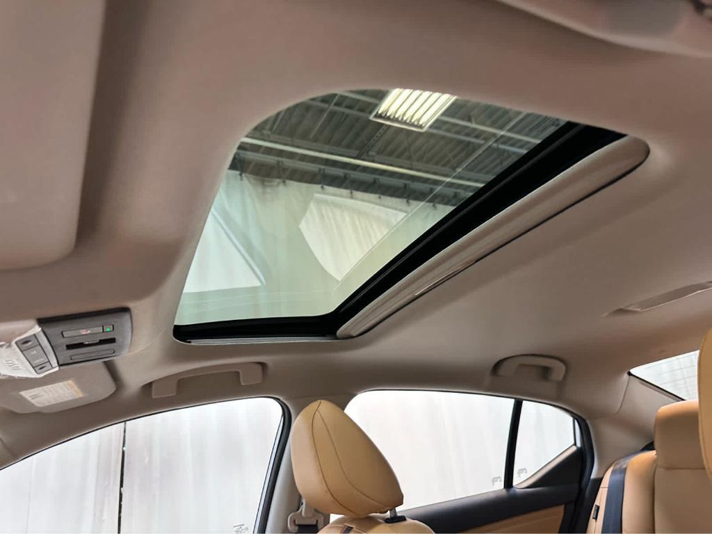 new 2025 Nissan Sentra car, priced at $26,984