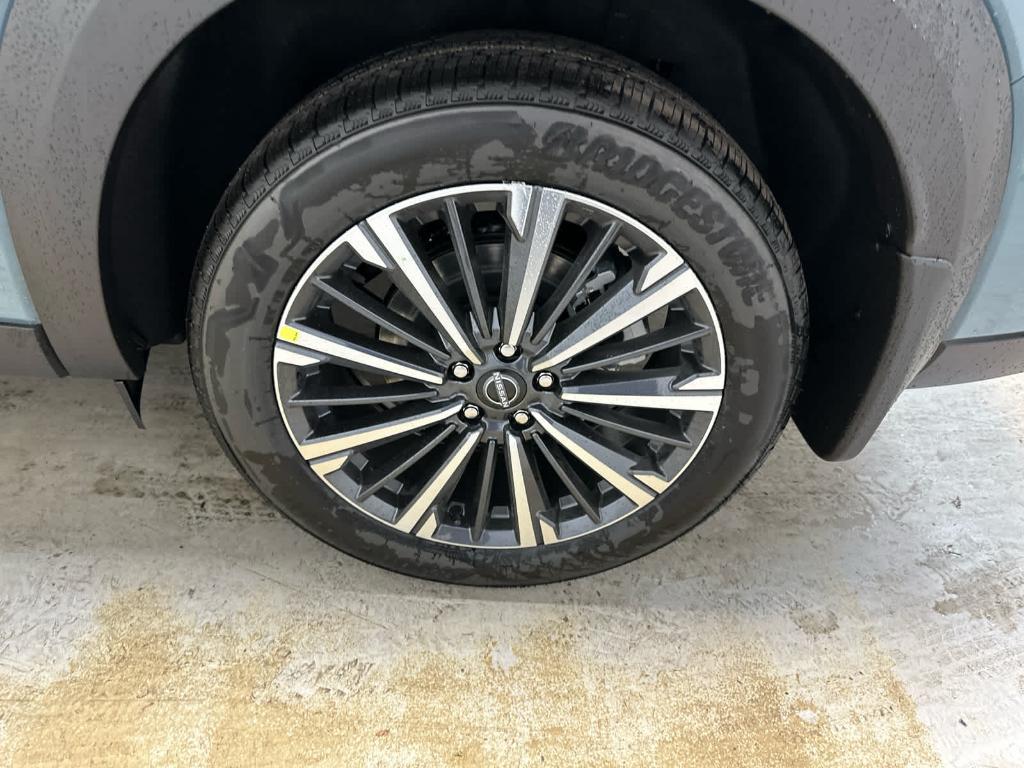 new 2026 Nissan Pathfinder car, priced at $52,690