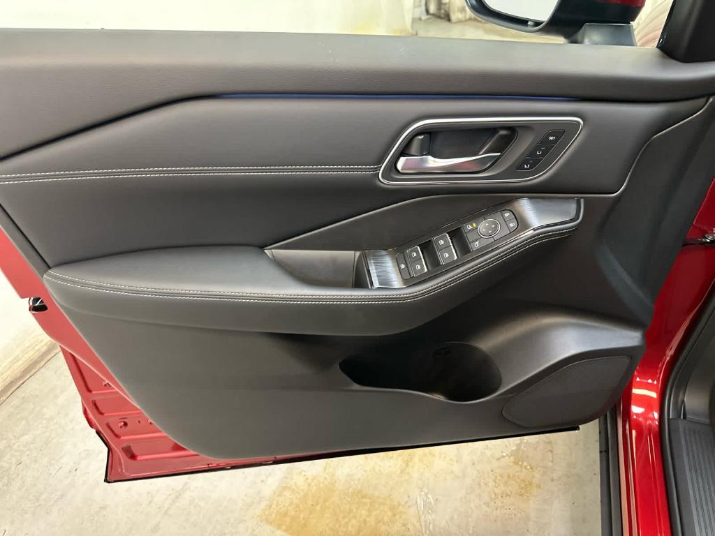 new 2026 Nissan Rogue car, priced at $41,664