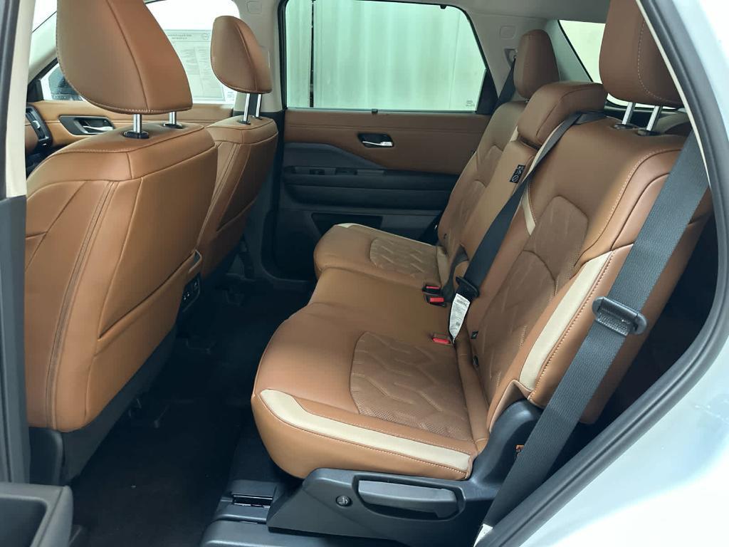 new 2026 Nissan Pathfinder car, priced at $52,140