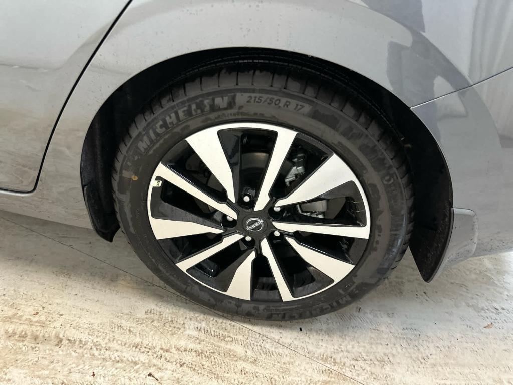 new 2025 Nissan Sentra car, priced at $26,627