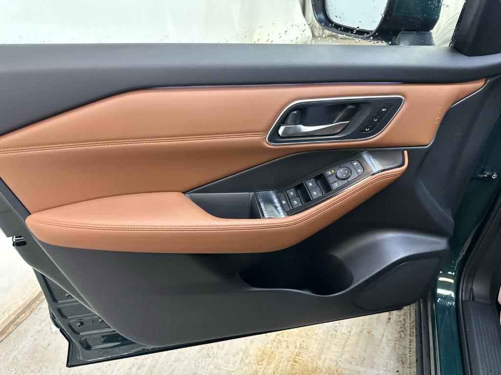 new 2026 Nissan Rogue car, priced at $43,035