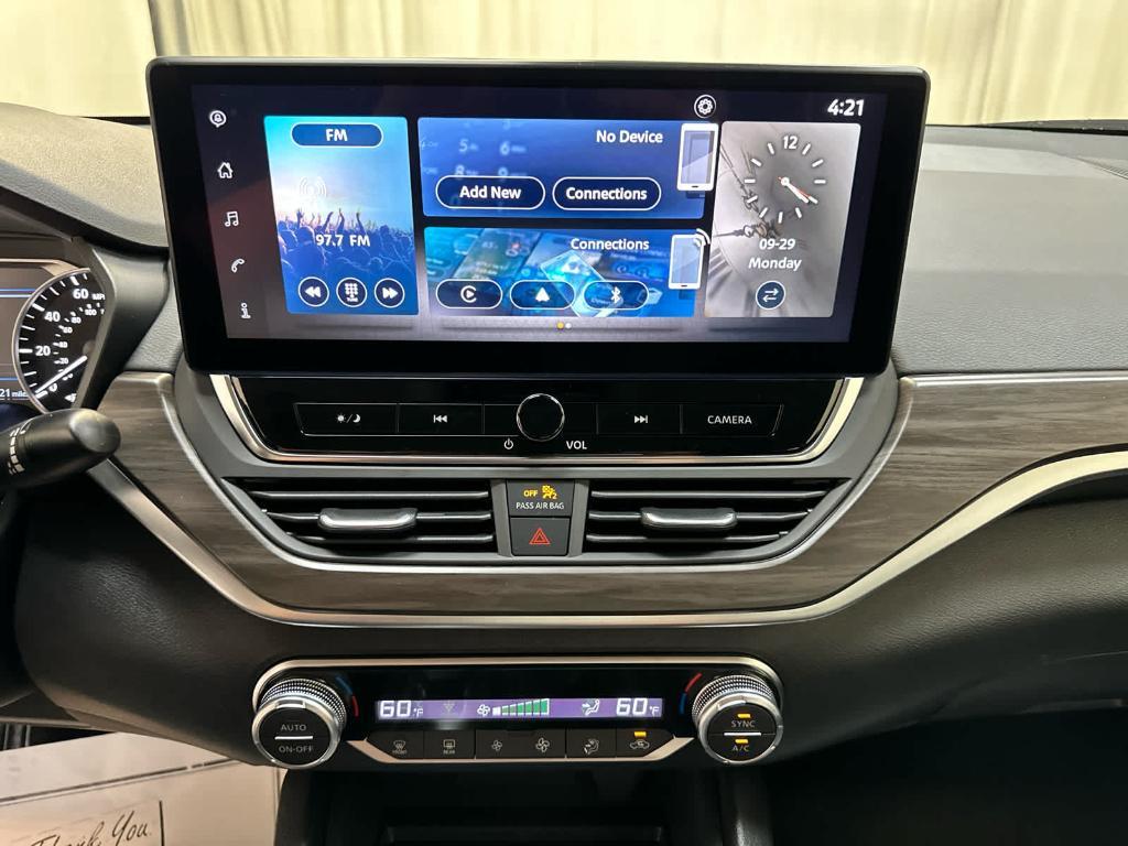 new 2025 Nissan Altima car, priced at $30,445