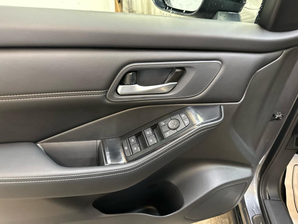 new 2026 Nissan Rogue car, priced at $35,761