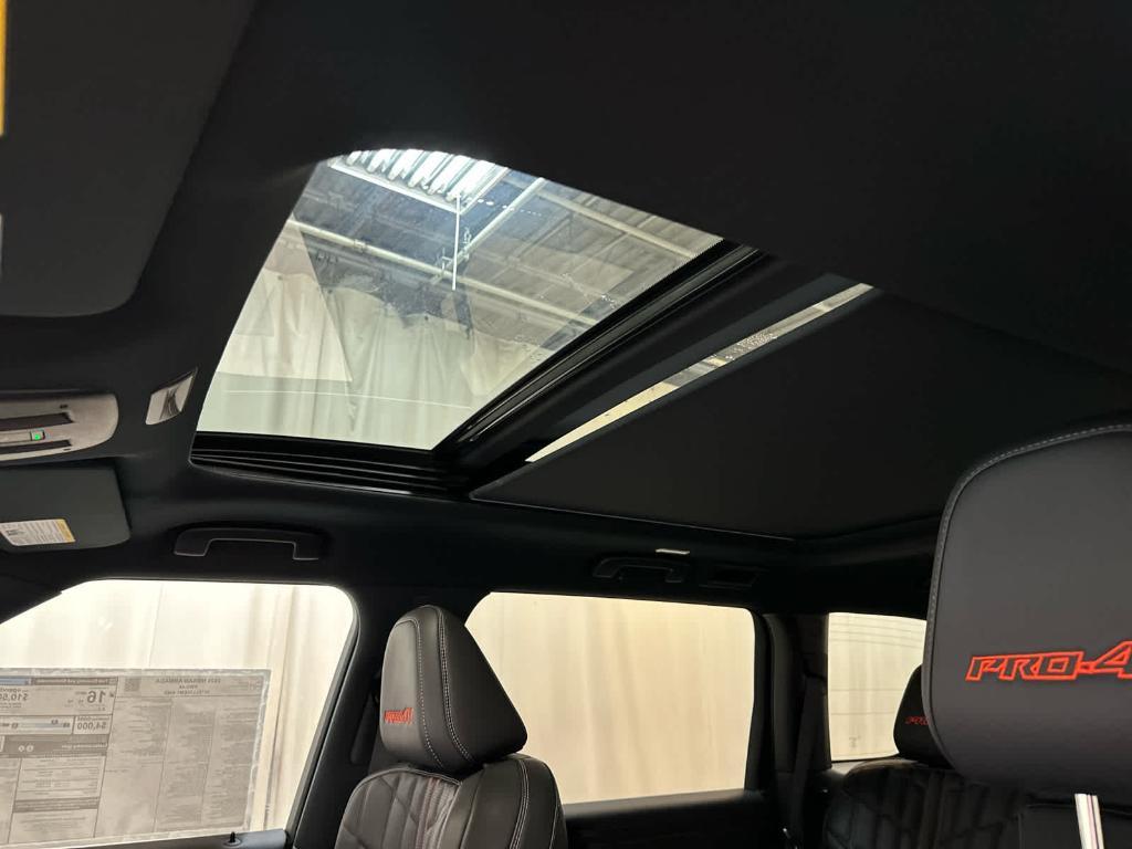 new 2025 Nissan Armada car, priced at $76,190