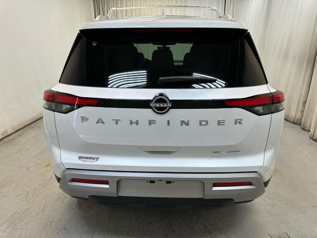 new 2025 Nissan Pathfinder car, priced at $44,882