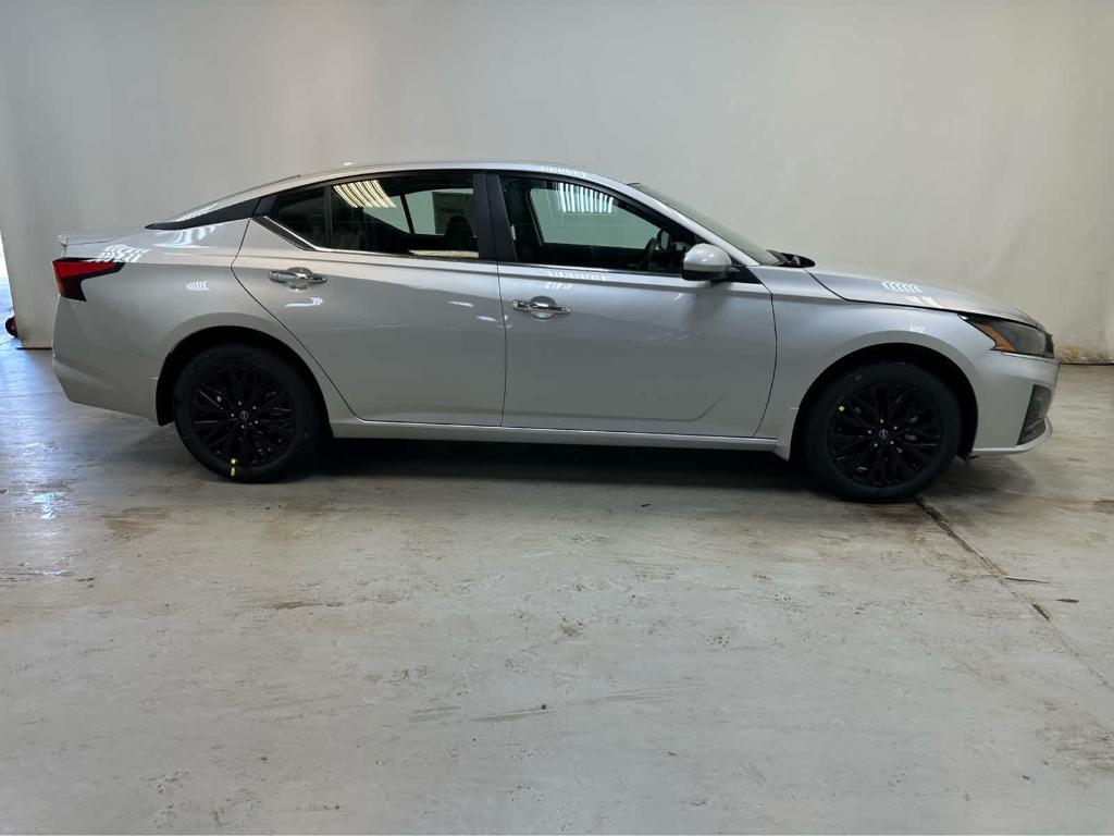 new 2025 Nissan Altima car, priced at $30,445
