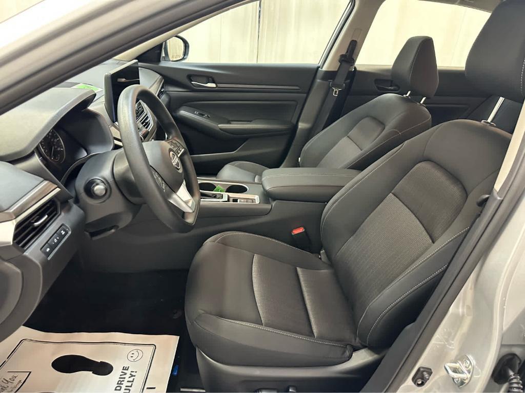 new 2025 Nissan Altima car, priced at $30,445