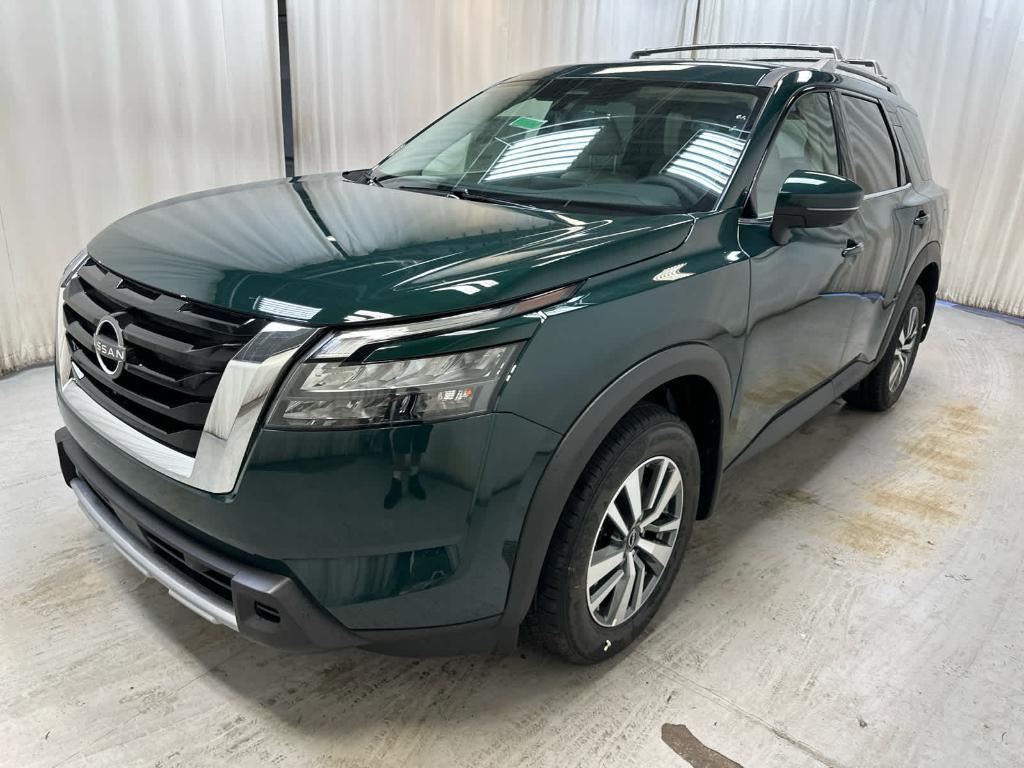 new 2025 Nissan Pathfinder car, priced at $44,086