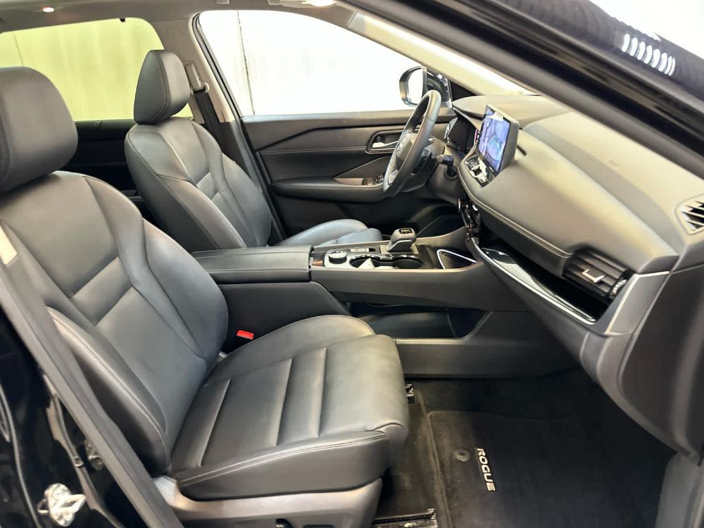 used 2025 Nissan Rogue car, priced at $33,650