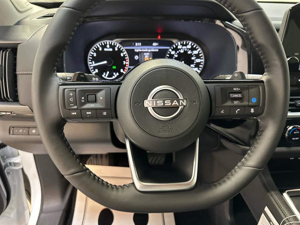 new 2025 Nissan Pathfinder car, priced at $48,506