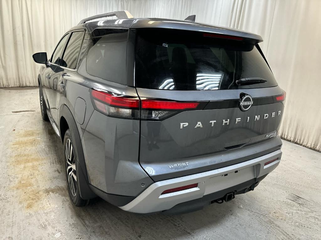 new 2025 Nissan Pathfinder car, priced at $50,268