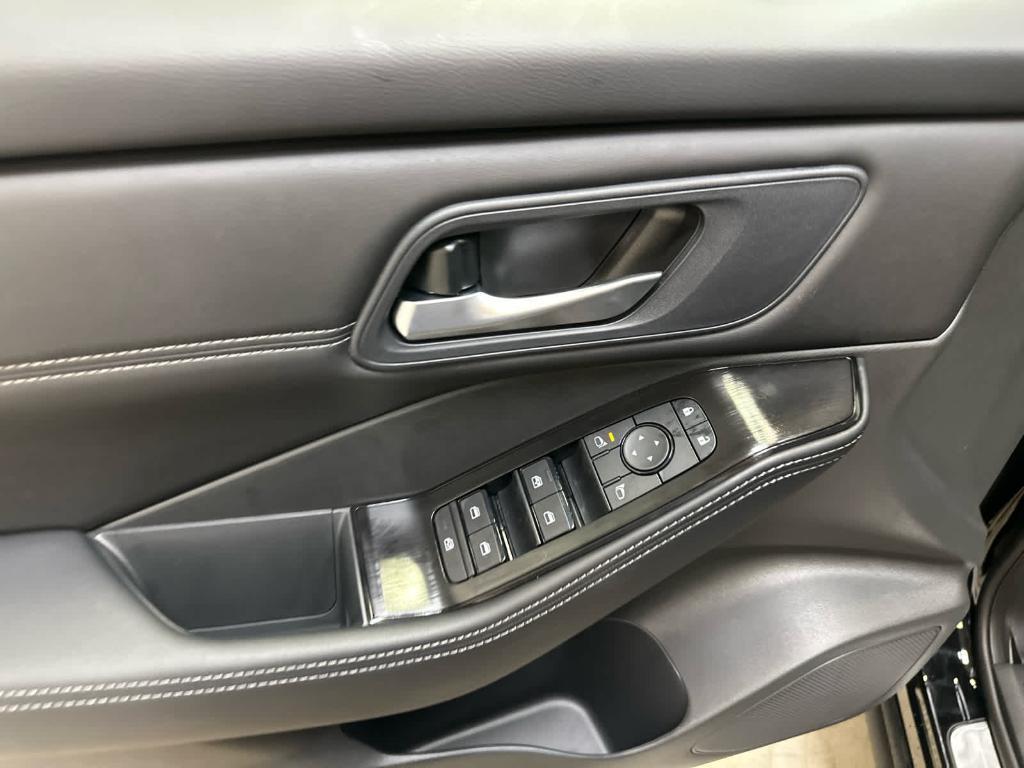 new 2026 Nissan Rogue car, priced at $37,258