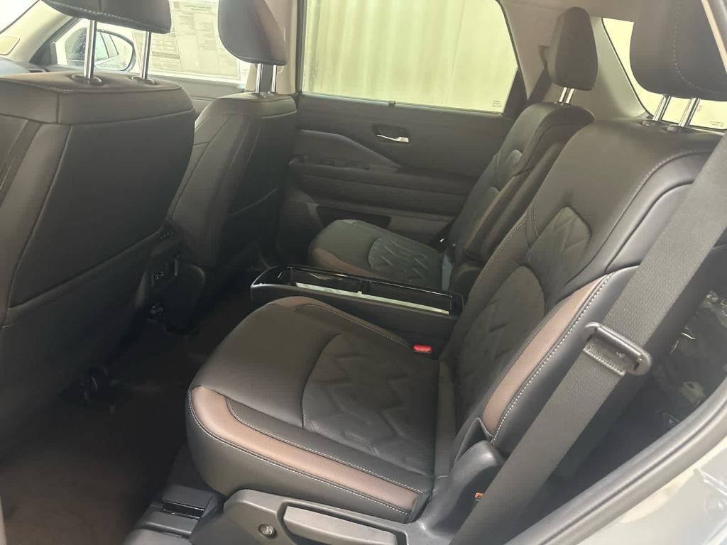 new 2026 Nissan Pathfinder car, priced at $52,686