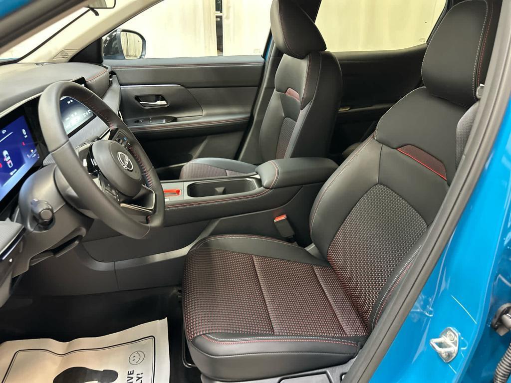 new 2025 Nissan Kicks car, priced at $28,636