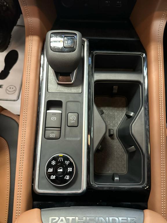 new 2025 Nissan Pathfinder car, priced at $51,121