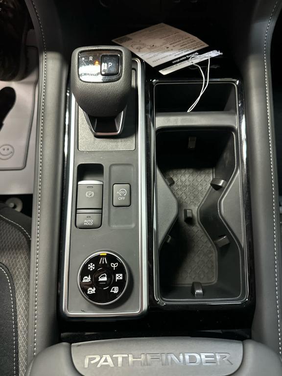 new 2026 Nissan Pathfinder car, priced at $42,356