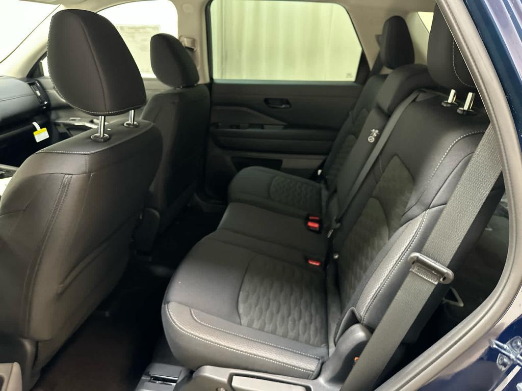 new 2026 Nissan Pathfinder car, priced at $42,356