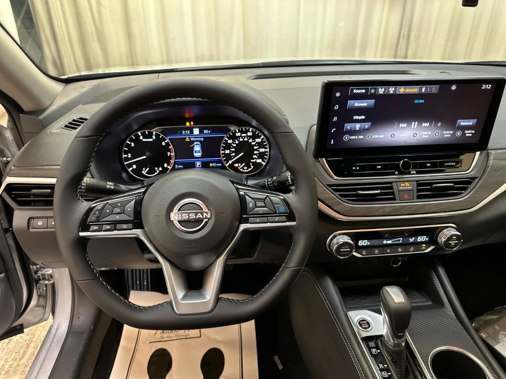 new 2025 Nissan Altima car, priced at $31,622