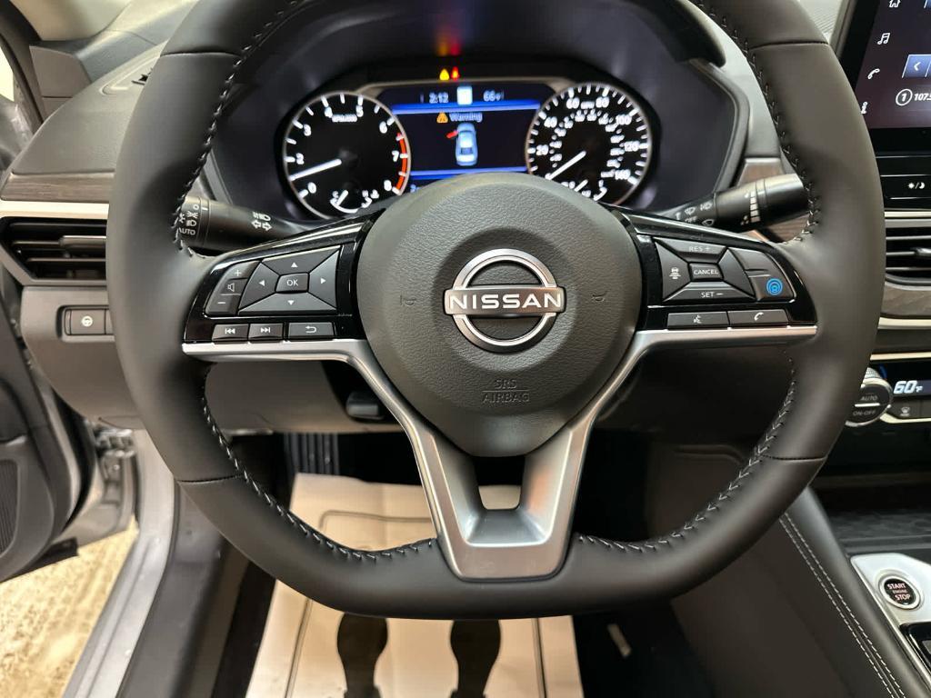 new 2025 Nissan Altima car, priced at $31,622