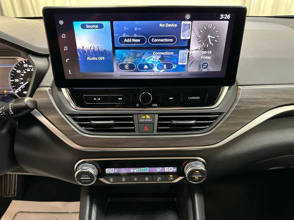 new 2025 Nissan Altima car, priced at $30,445