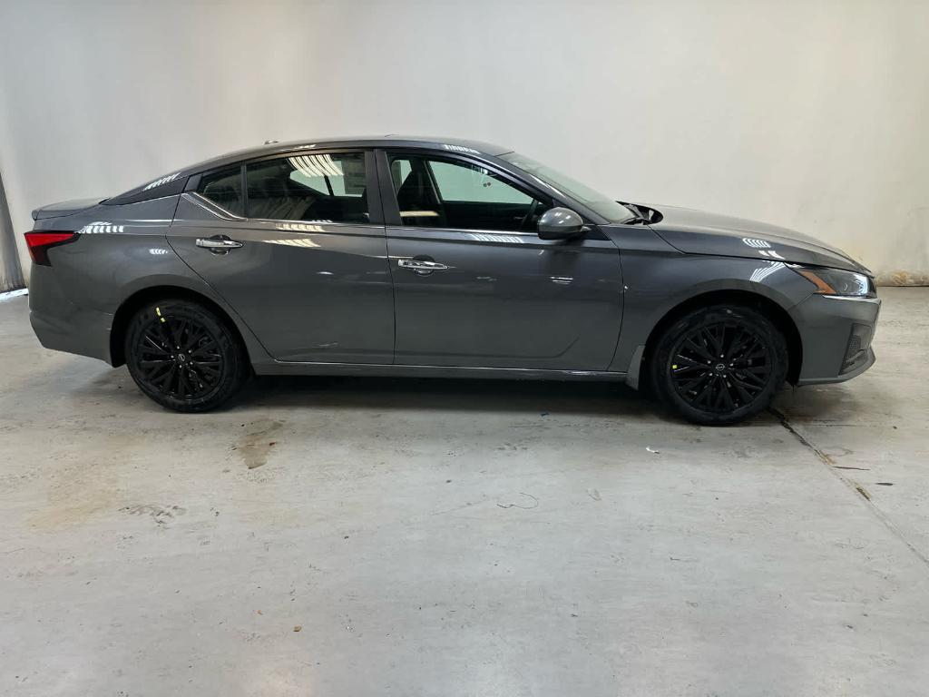 new 2025 Nissan Altima car, priced at $30,445