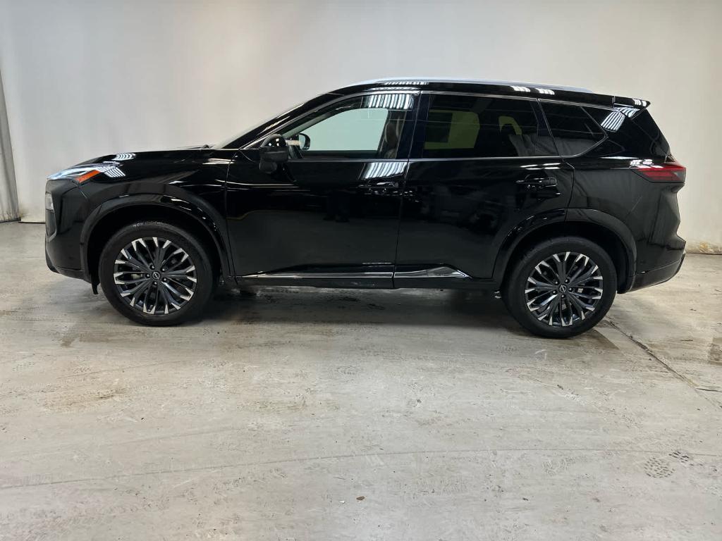 used 2024 Nissan Rogue car, priced at $31,988