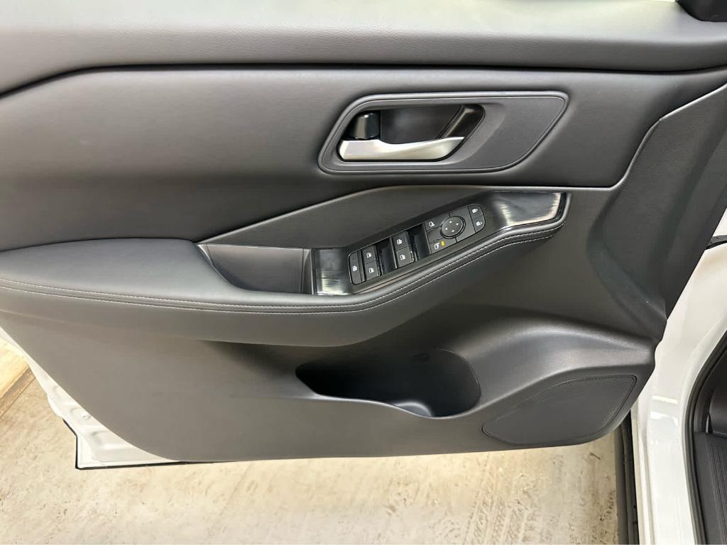 new 2026 Nissan Rogue car, priced at $32,842