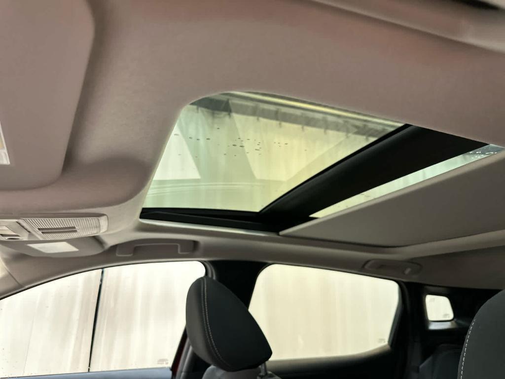 new 2025 Nissan Kicks car, priced at $26,310
