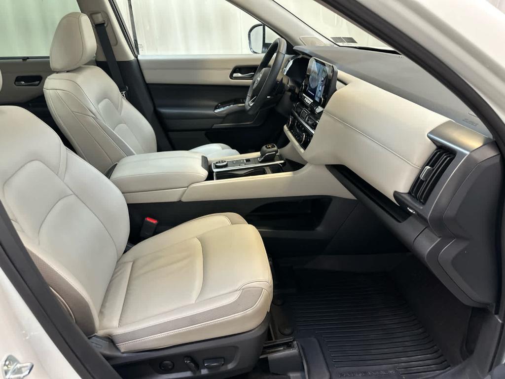 used 2024 Nissan Pathfinder car, priced at $36,910