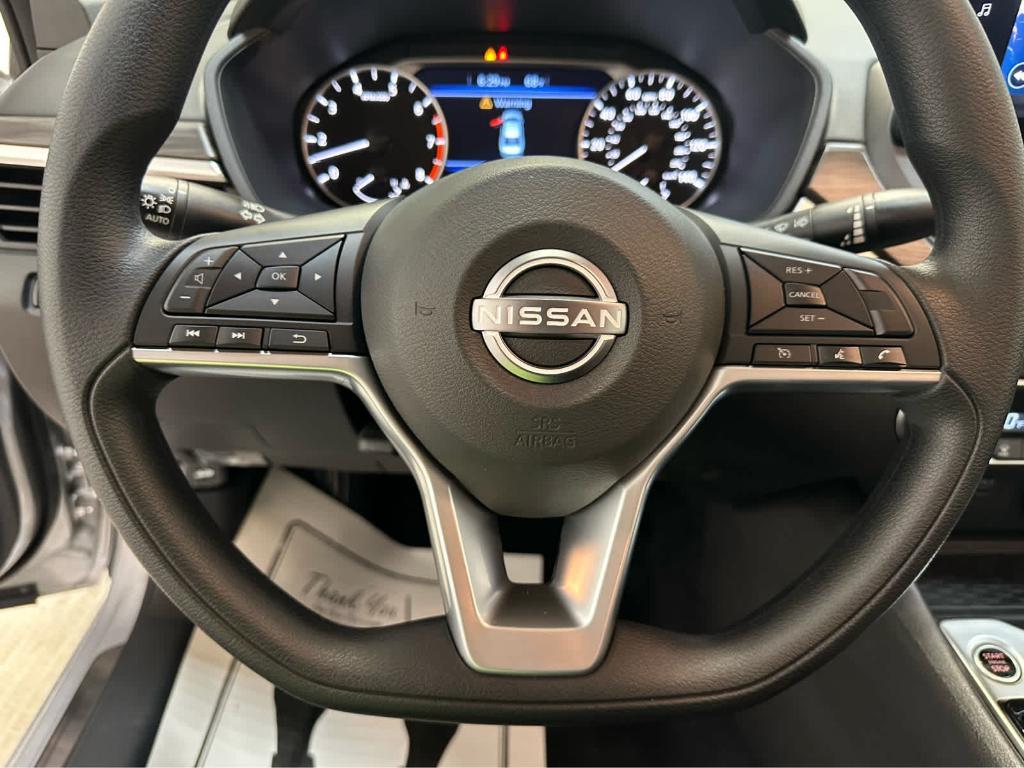 new 2025 Nissan Altima car, priced at $30,445