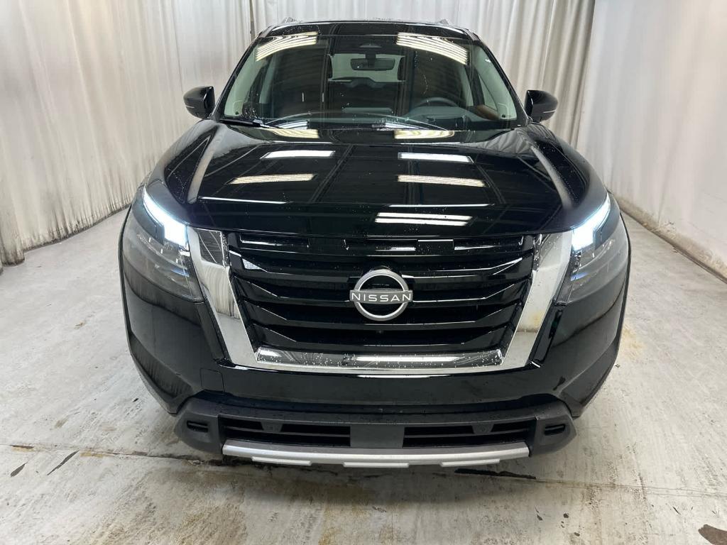 new 2025 Nissan Pathfinder car, priced at $53,135