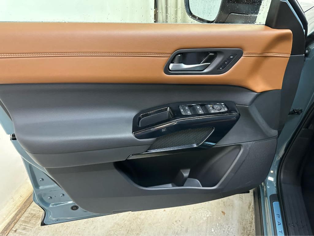 new 2026 Nissan Pathfinder car, priced at $53,475