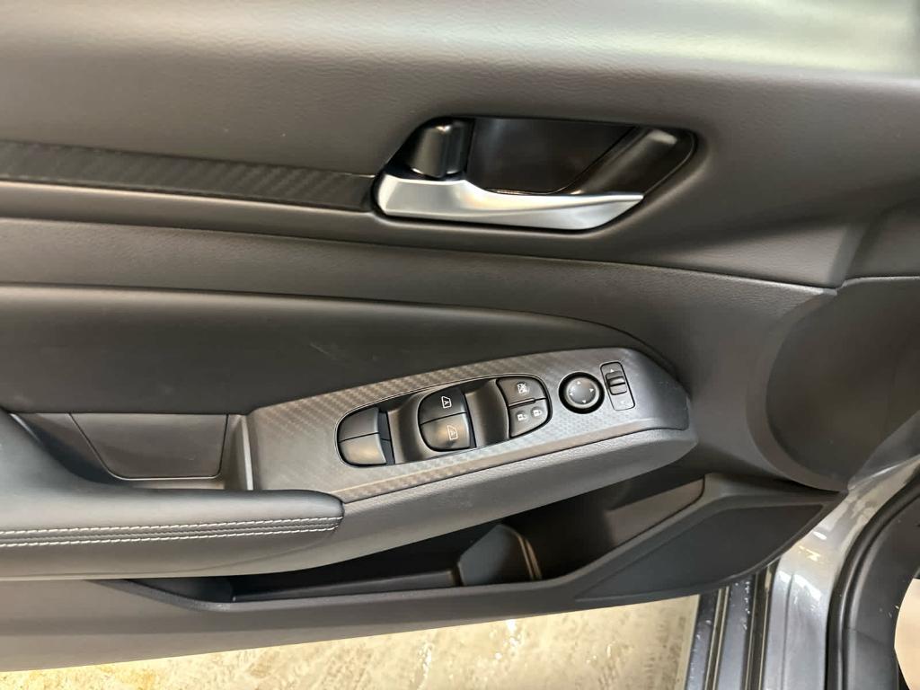 new 2025 Nissan Altima car, priced at $31,622