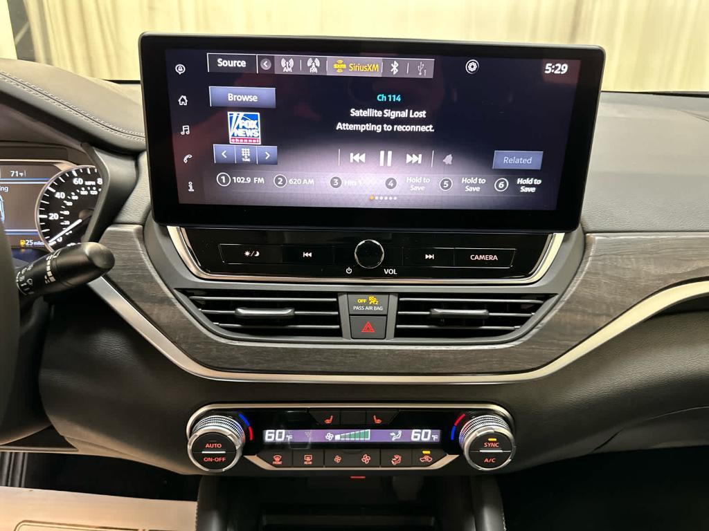 new 2025 Nissan Altima car, priced at $31,622