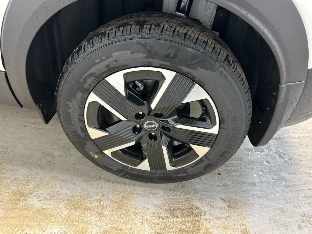 new 2026 Nissan Kicks car, priced at $29,545