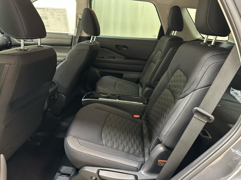new 2025 Nissan Pathfinder car, priced at $42,461