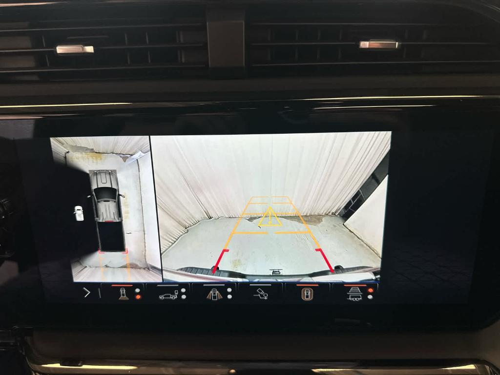 used 2025 GMC Sierra 2500 car, priced at $93,988