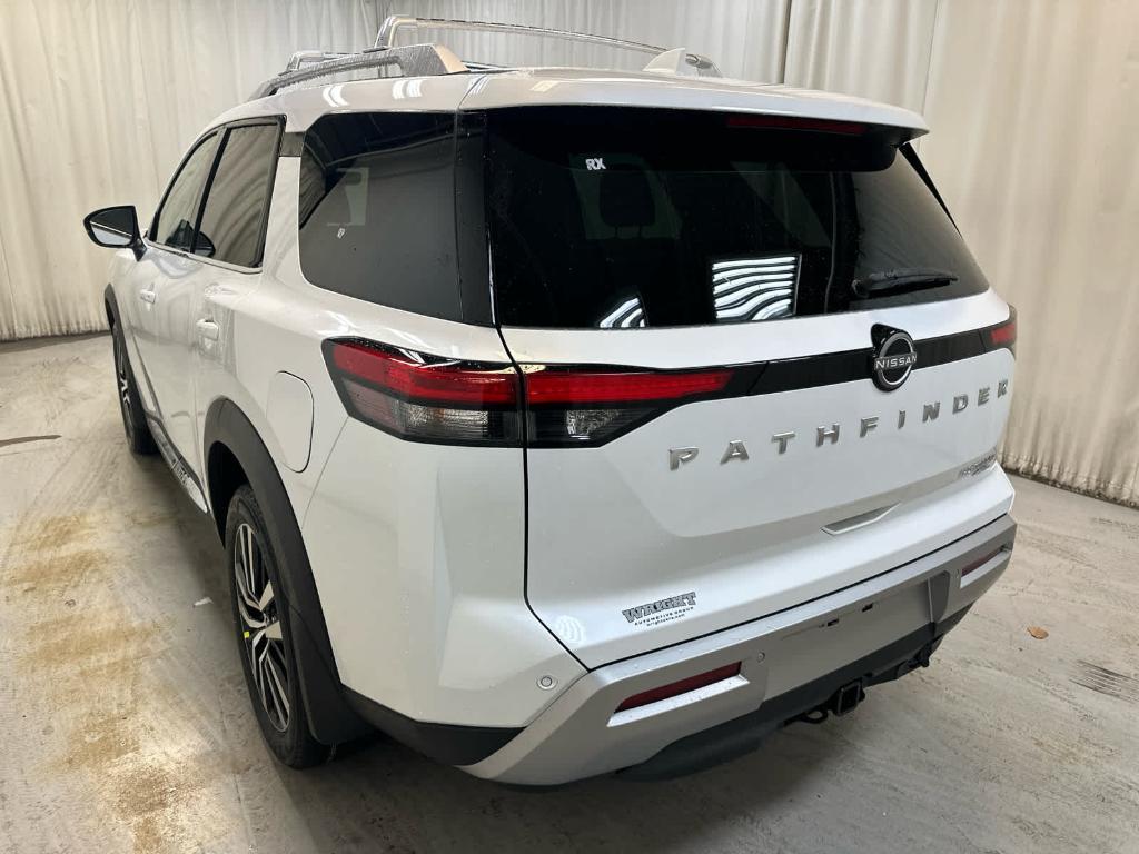 new 2025 Nissan Pathfinder car, priced at $51,822