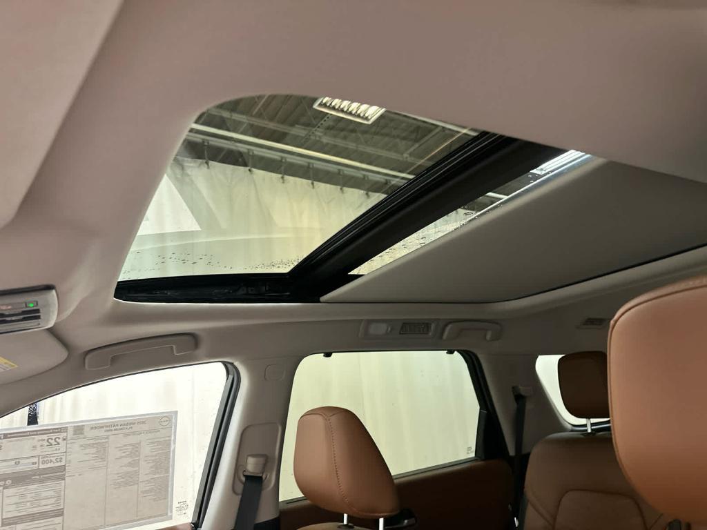 new 2025 Nissan Pathfinder car, priced at $51,822