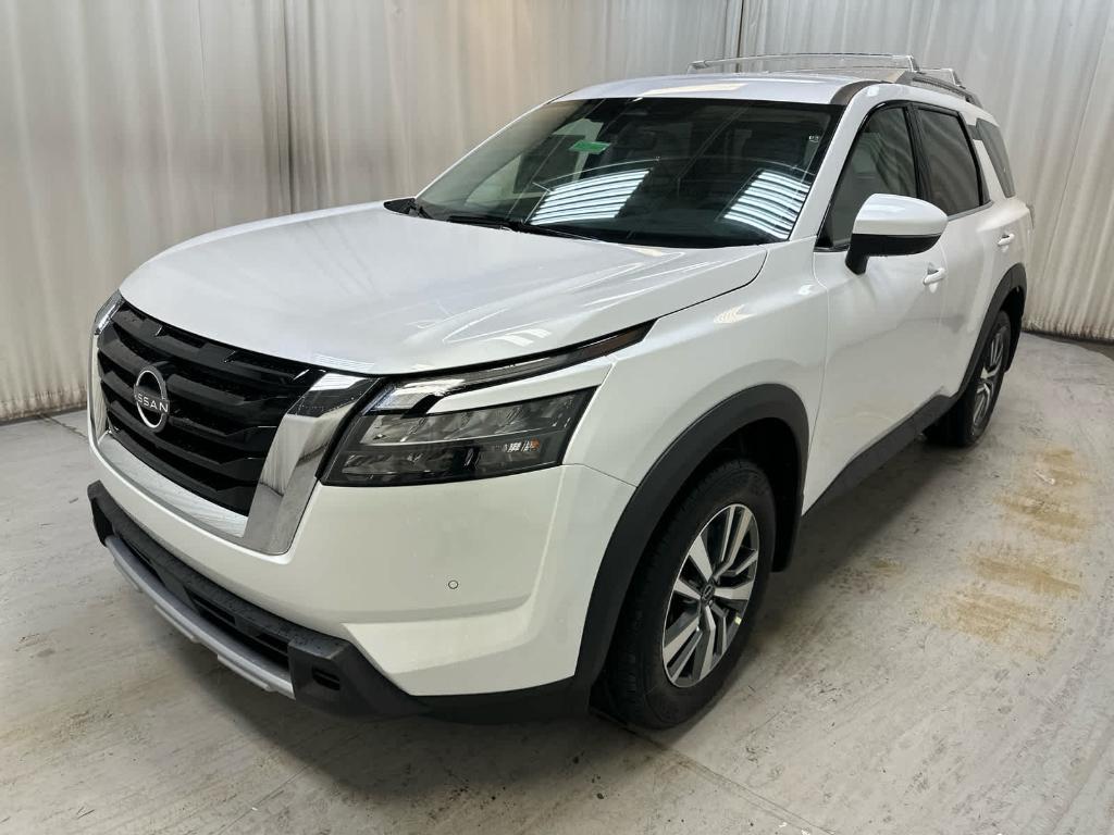 new 2025 Nissan Pathfinder car, priced at $44,486