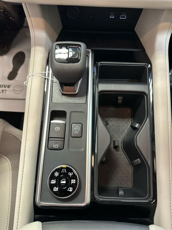 new 2025 Nissan Pathfinder car, priced at $44,486