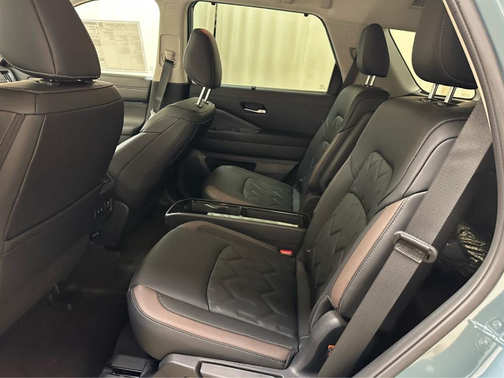 new 2026 Nissan Pathfinder car, priced at $53,686