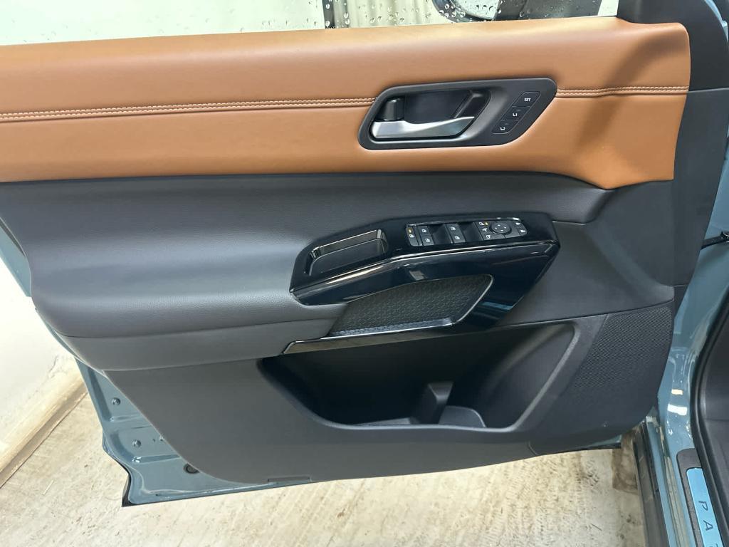 new 2026 Nissan Pathfinder car, priced at $53,686