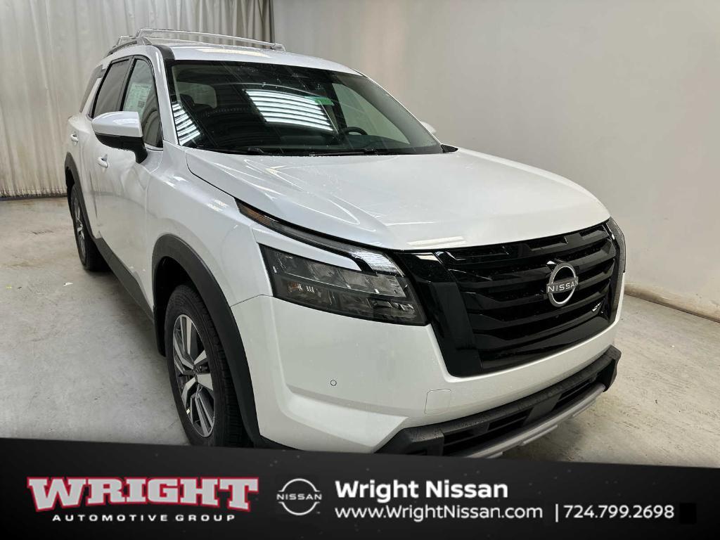 new 2025 Nissan Pathfinder car, priced at $44,913