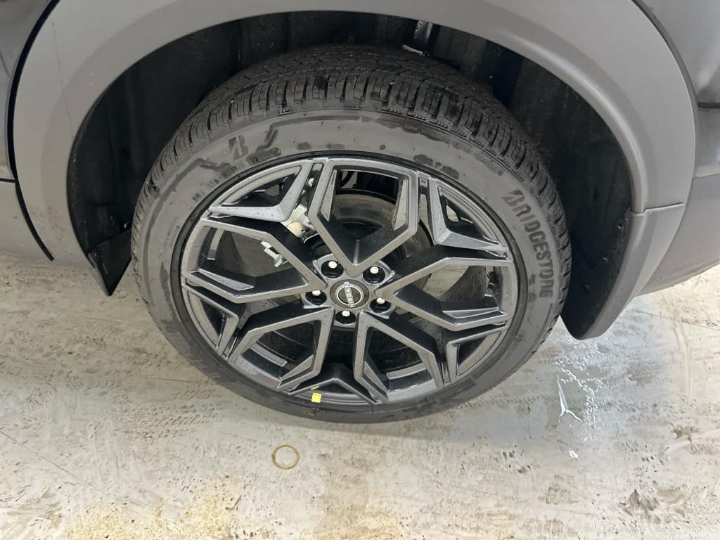 new 2026 Nissan Kicks car, priced at $32,176