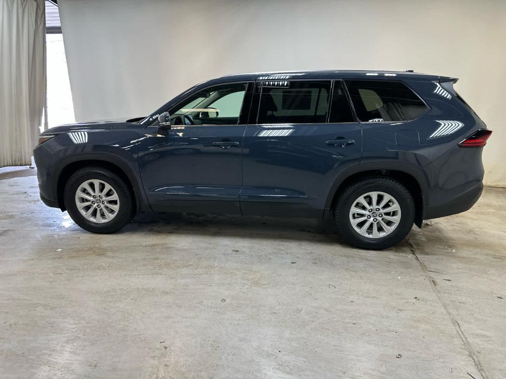 used 2025 Toyota Grand Highlander car, priced at $44,993