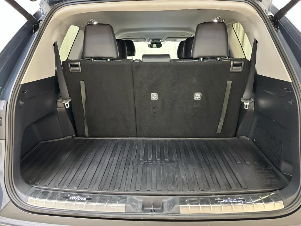 used 2025 Toyota Grand Highlander car, priced at $44,993