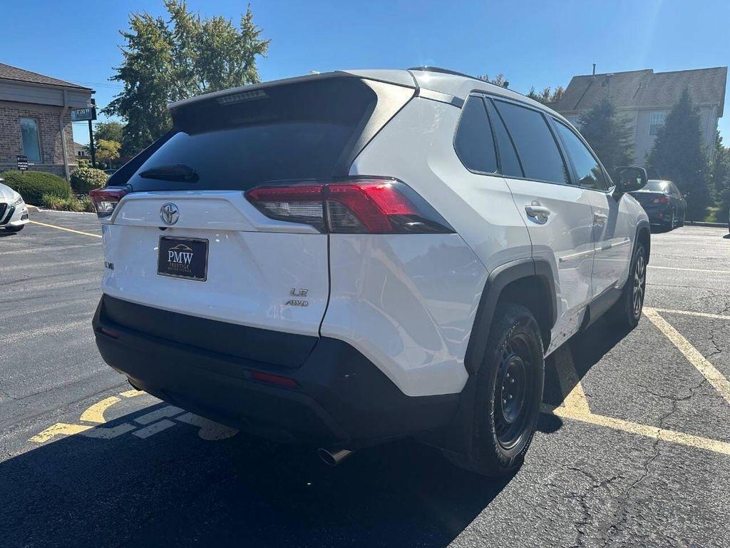 2019 Super White Toyota RAV4